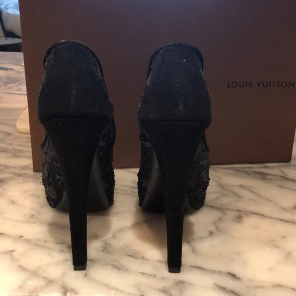 Louis Vuitton Sheer Sequin Monogram Peep Toe - Picture 4 of 5